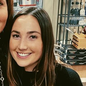 Meet your Posher, Libby